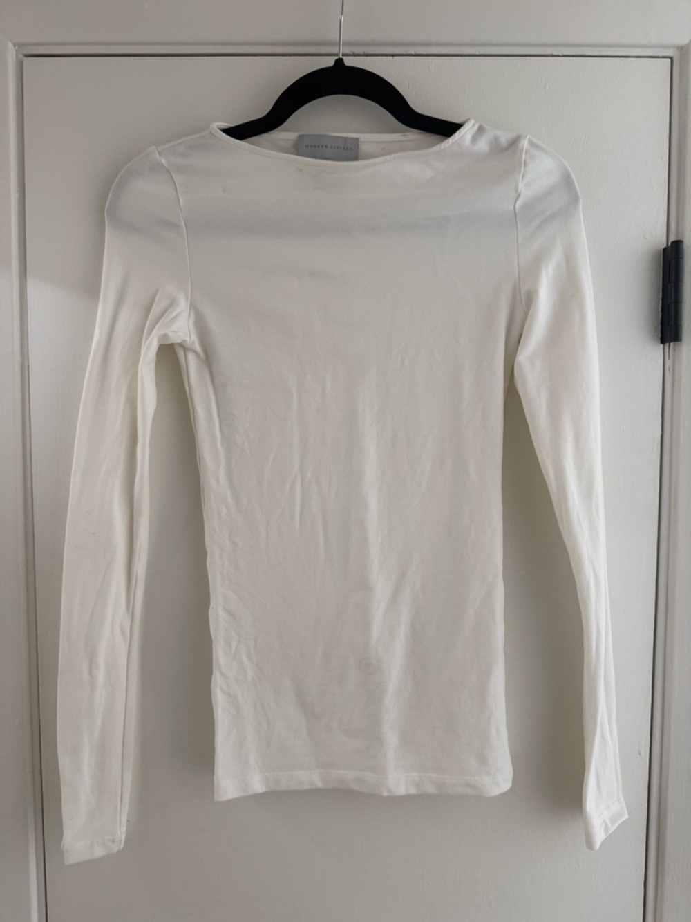 NWOT Modern Citizen White Crewneck Long Sleeve Top